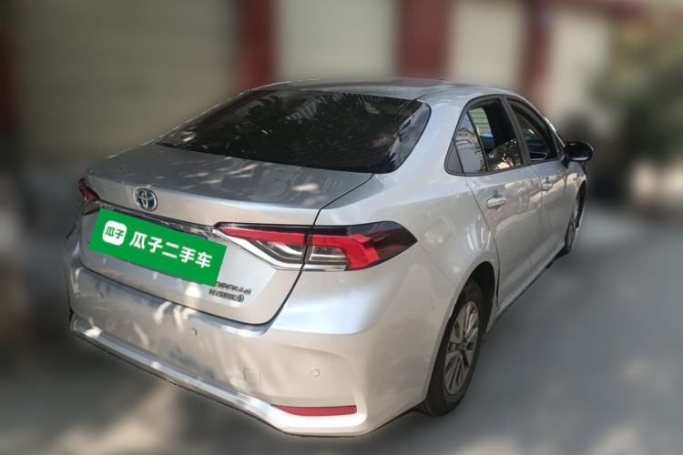 Used Toyota Corolla 2021 Dual-Engine 1.8L E-CVT Pioneer Edition Rear Right 45 Deg