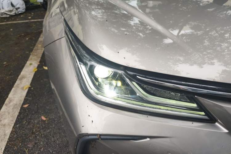Used Toyota Corolla 2021 TNGA 1.5L CVT Pioneer Edition Right Front Headlight