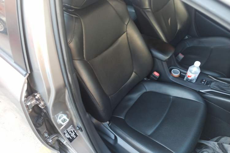 Used Toyota Corolla 2021 1.2T S-CVT Elite Edition Right Front Seat