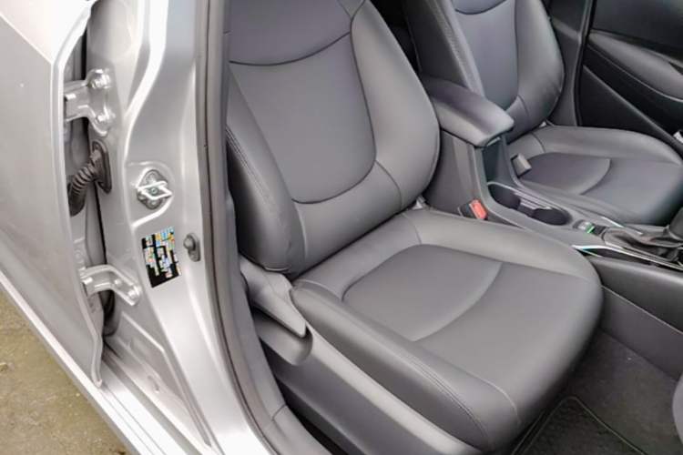 Used Toyota Corolla 2021 1.2T S-CVT Elite PLUS Edition Right Front Seat