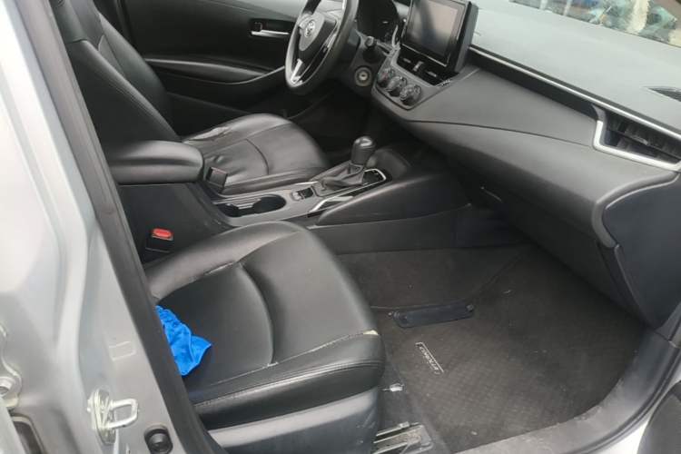 Used Toyota Corolla 2021 TNGA 1.5L CVT Pioneer Edition Right Front Seat