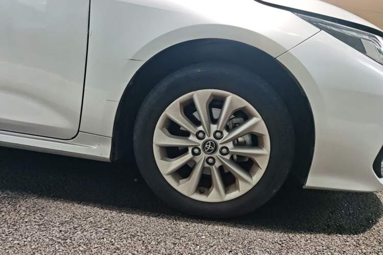 Used Toyota Corolla 2021 1.2T S-CVT Elite PLUS Edition Right Front Wheel Hub