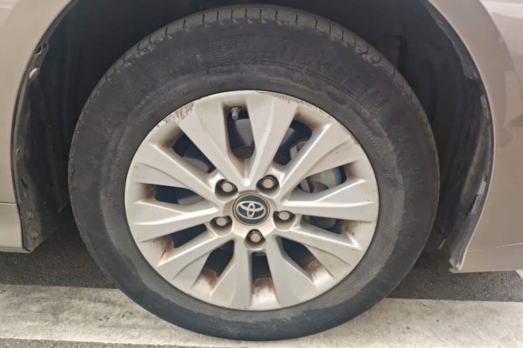 Used Toyota Corolla 2021 1.2T S-CVT Pioneer PLUS Edition Right Front Wheel Hub