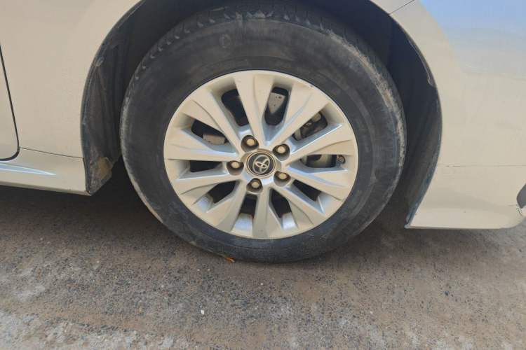 Used Toyota Corolla 2021 TNGA 1.5L CVT Pioneer Edition Right Front Wheel Hub