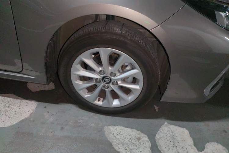 Used Toyota Corolla 2021 1.2T S-CVT Luxury Edition Right Front Wheel Hub