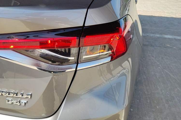 Used Toyota Corolla 2021 1.2T S-CVT Luxury Edition Right Rear Taillight