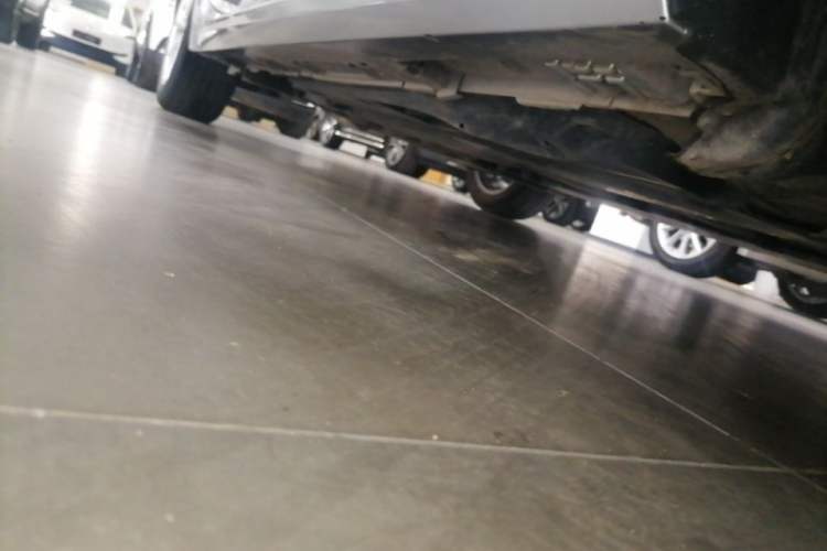Used Toyota Corolla 2021 Dual-Motor 1.8L E-CVT Elite Edition Right Side Sill