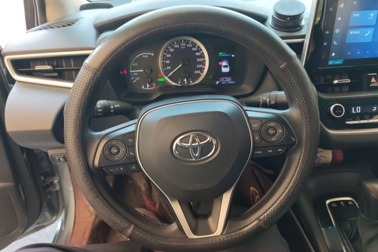 Used Toyota Corolla 2021 Dual-Motor 1.8L E-CVT Elite Edition Steering Wheel
