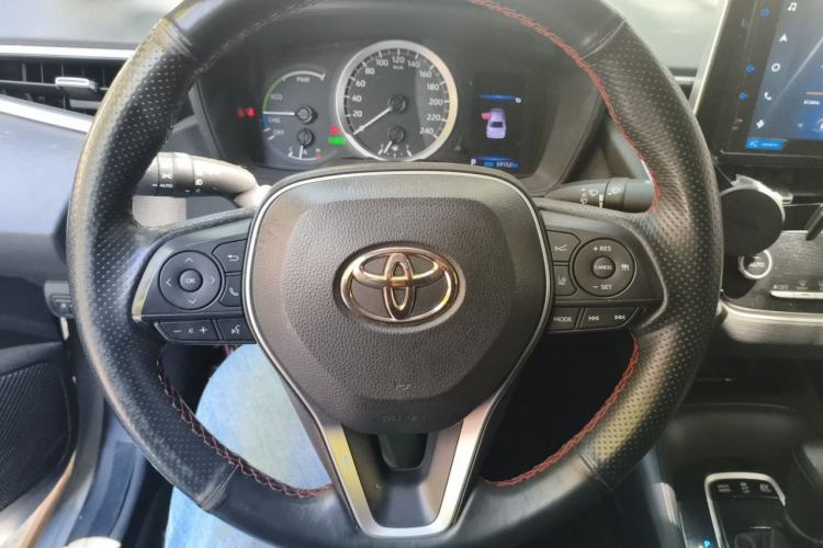 Used Toyota Corolla 2021 Dual-Motor 1.8L E-CVT Elite Edition Steering Wheel