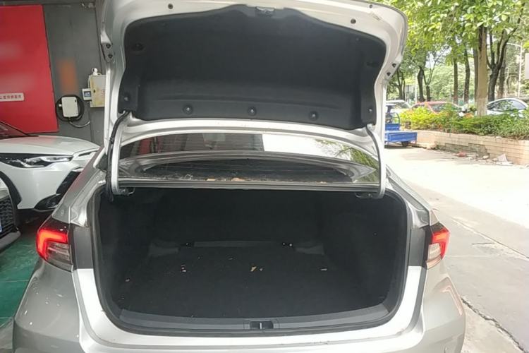 Used Toyota Corolla 2021 Dual-Engine 1.8L E-CVT Pioneer Edition Trunk