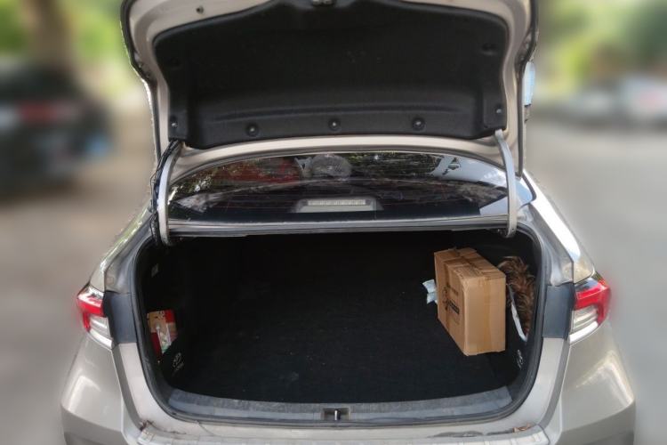 Used Toyota Corolla 2021 Dual-Engine 1.8L E-CVT Pioneer Edition Trunk