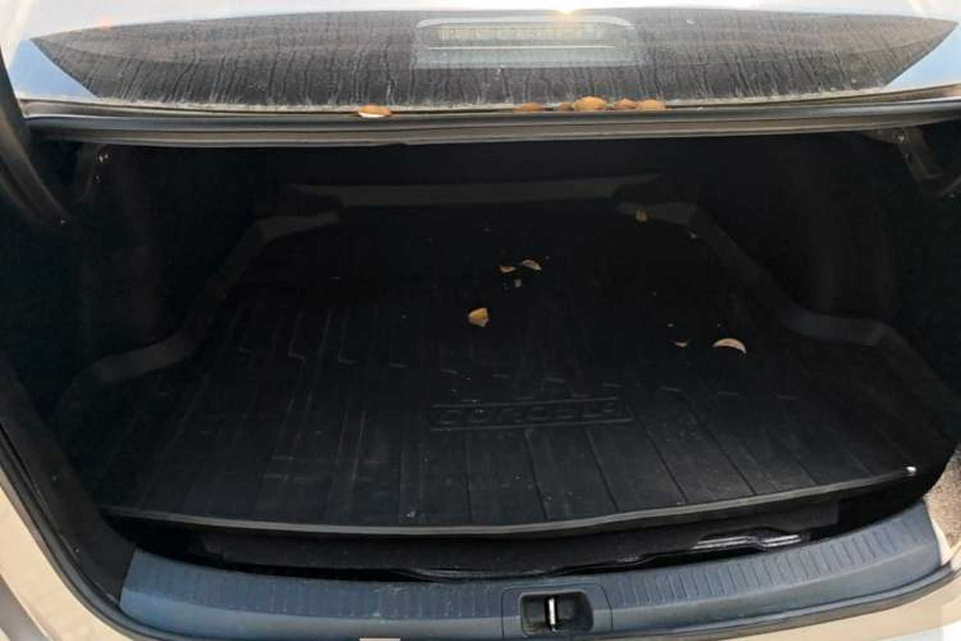 Used Toyota Corolla 2021 Dual-Motor 1.8L E-CVT Elite Edition Trunk