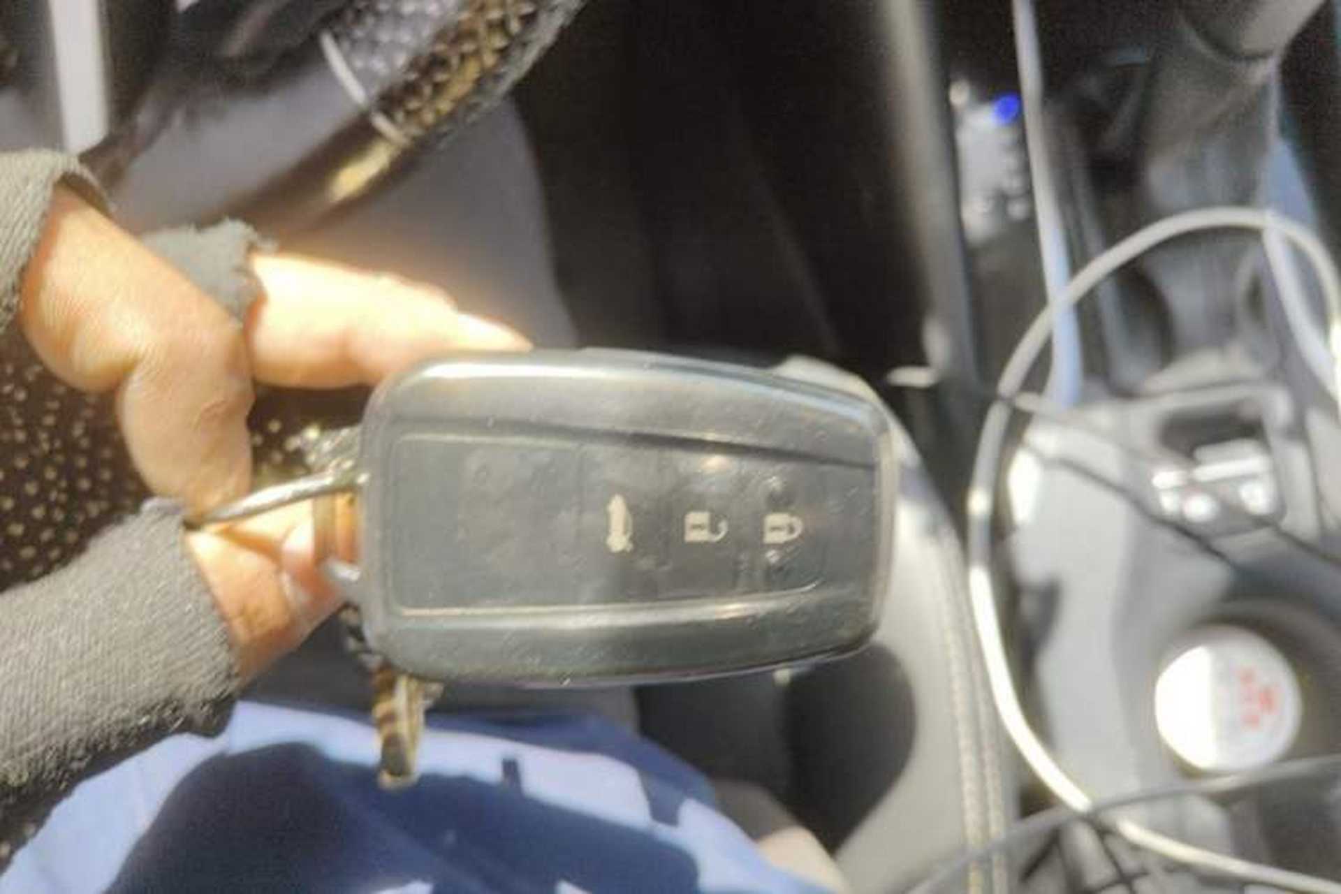 Used Toyota Corolla 2021 Dual-Motor 1.8L E-CVT Elite Edition Vehicle Key