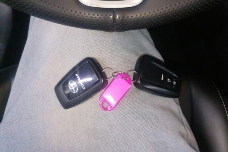 Used Toyota Corolla 2021 Dual-Motor 1.8L E-CVT Elite Edition Vehicle Key
