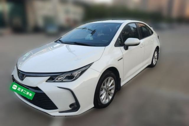 Używany Toyota Corolla 2021 Dual-Motor 1.8L E-CVT Elite Edition
