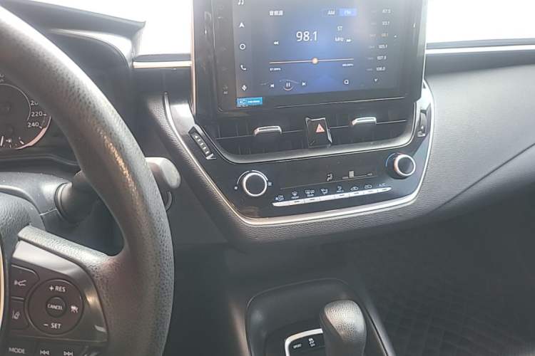 Used Toyota Corolla 2021 TNGA 1.5L CVT Elite Edition Audio And AC Panel
