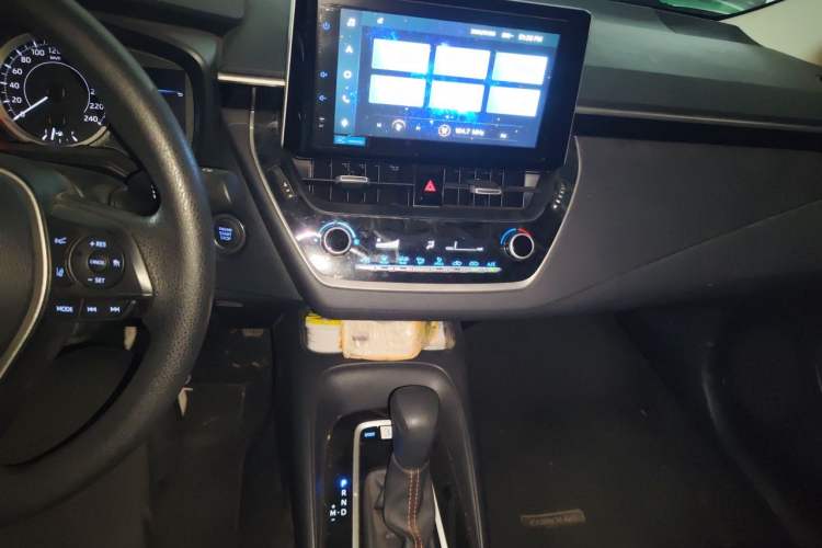 Used Toyota Corolla 2021 1.2T S-CVT Elite PLUS Edition Audio And AC Panel