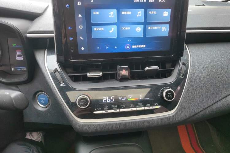 Used Toyota Corolla 2021 Dual-Motor 1.8L E-CVT Elite Edition Audio And AC Panel