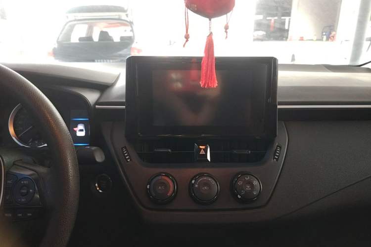 Used Toyota Corolla 2021 1.2T S-CVT Pioneer PLUS Edition Audio And AC Panel