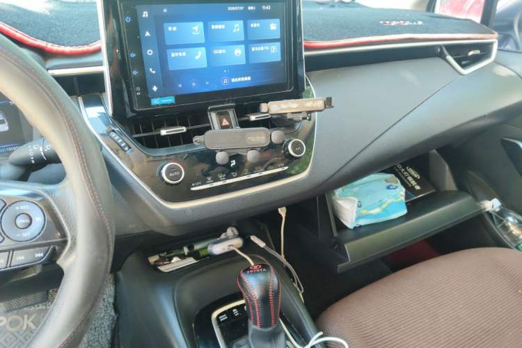 Used Toyota Corolla 2021 Dual-Motor 1.8L E-CVT Elite Edition Audio And AC Panel