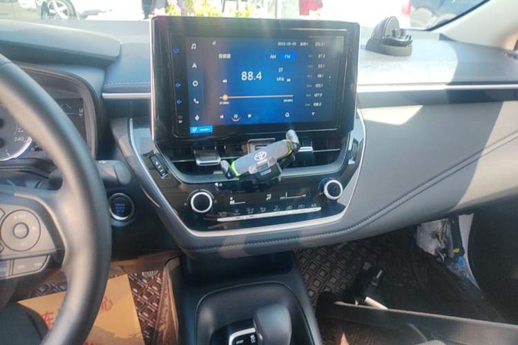 Used Toyota Corolla 2021 1.2T S-CVT Luxury Edition Audio And AC Panel