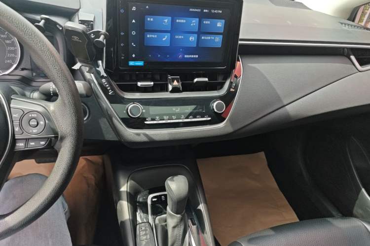 Used Toyota Corolla 2021 TNGA 1.5L CVT Elite Edition Audio And AC Panel