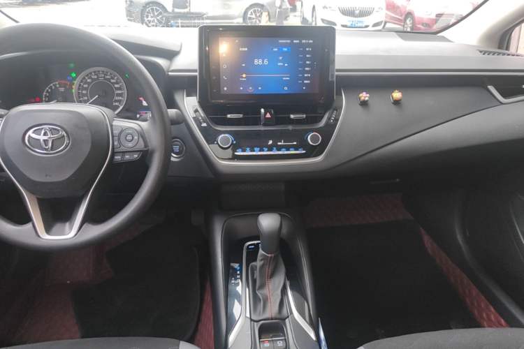 Used Toyota Corolla 2021 1.2T S-CVT Elite PLUS Edition Audio And AC Panel