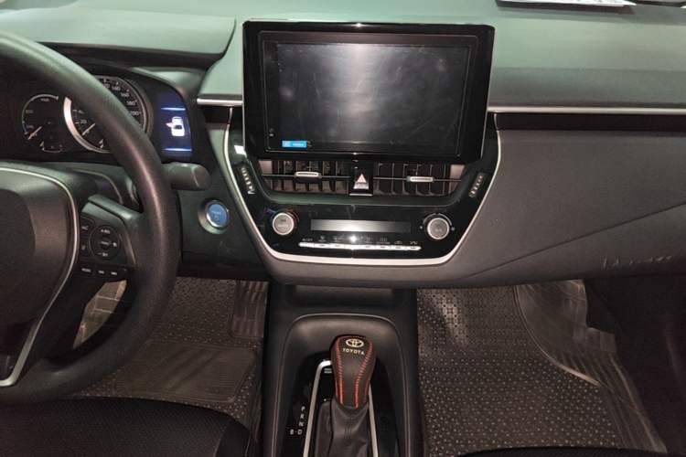Used Toyota Corolla 2021 Dual-Motor 1.8L E-CVT Elite Edition Audio And AC Panel