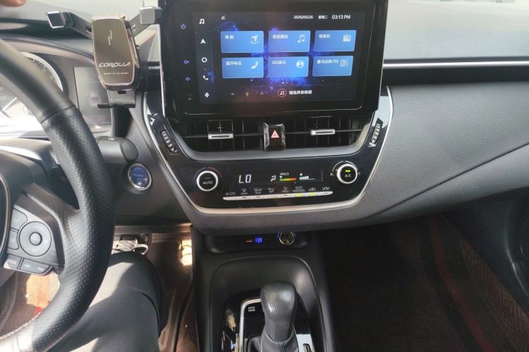 Used Toyota Corolla 2021 Dual-Motor 1.8L E-CVT Elite Edition Audio And AC Panel