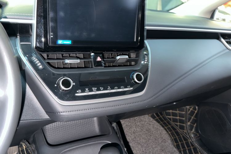 Used Toyota Corolla 2021 1.2T S-CVT Luxury Edition Audio And AC Panel