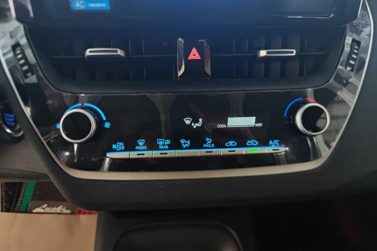 Used Toyota Corolla 2021 1.2T S-CVT Elite PLUS Edition Audio And AC Panel