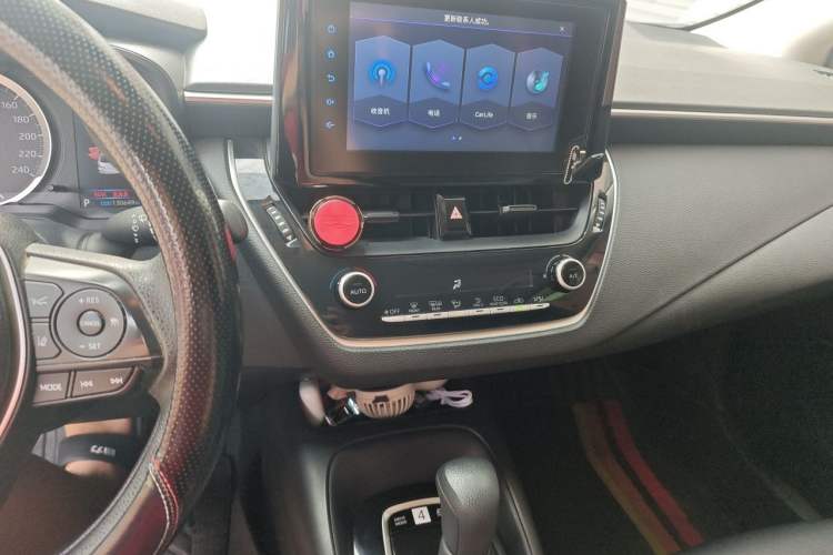 Used Toyota Corolla 2021 Dual-Engine 1.8L E-CVT Pioneer Edition Audio And AC Panel