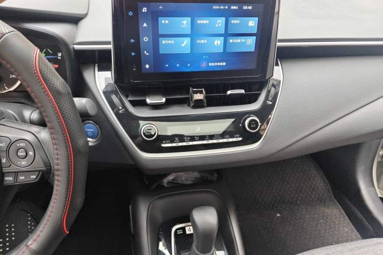 Used Toyota Corolla 2021 Dual-Motor 1.8L E-CVT Elite Edition Audio And AC Panel