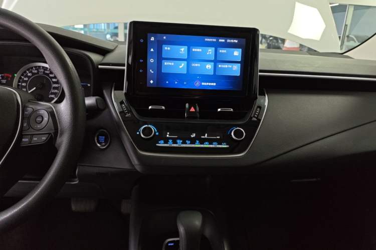 Used Toyota Corolla 2021 TNGA 1.5L CVT Elite Edition Audio And AC Panel