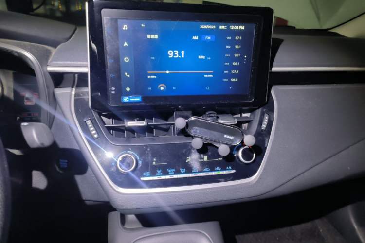 Used Toyota Corolla 2021 TNGA 1.5L CVT Elite Edition Audio And AC Panel
