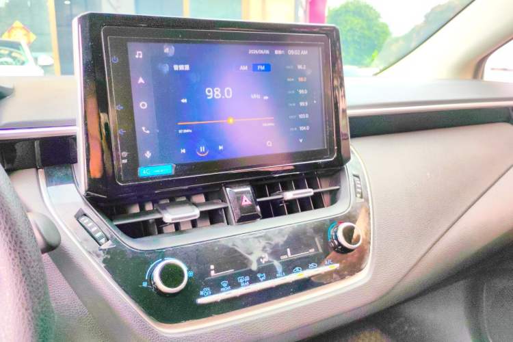 Used Toyota Corolla 2021 1.2T S-CVT Elite PLUS Edition Audio And AC Panel