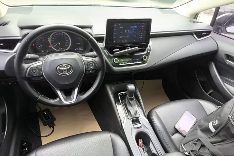 Used Toyota Corolla 2021 1.2T S-CVT Elite Edition Audio And AC Panel