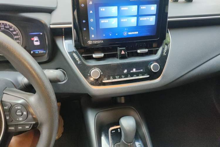 Used Toyota Corolla 2021 1.2T S-CVT Elite PLUS Edition Audio And AC Panel