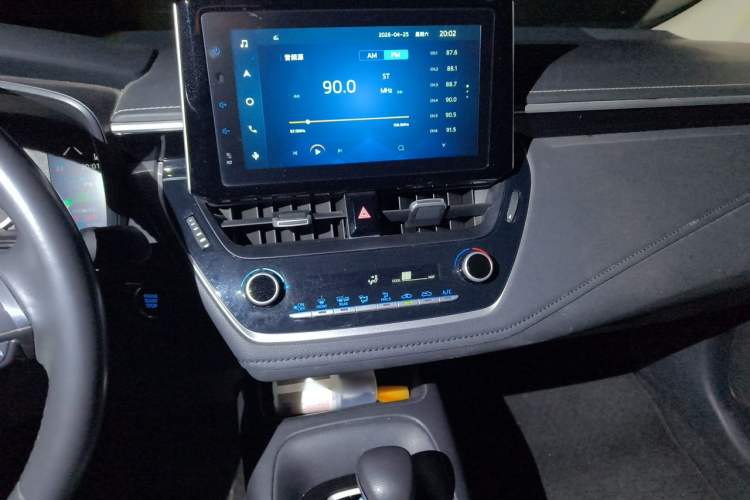 Used Toyota Corolla 2021 1.2T S-CVT Luxury Edition Audio And AC Panel
