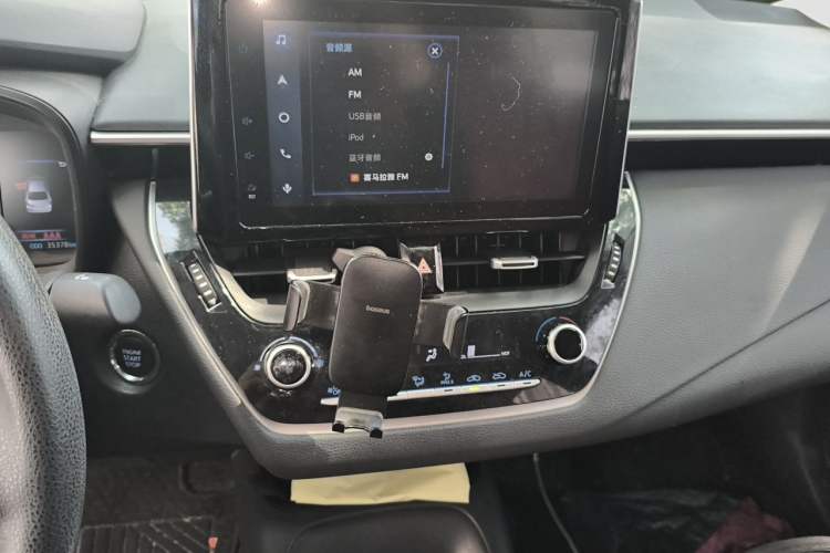 Used Toyota Corolla 2021 TNGA 1.5L CVT Elite Edition Audio And AC Panel