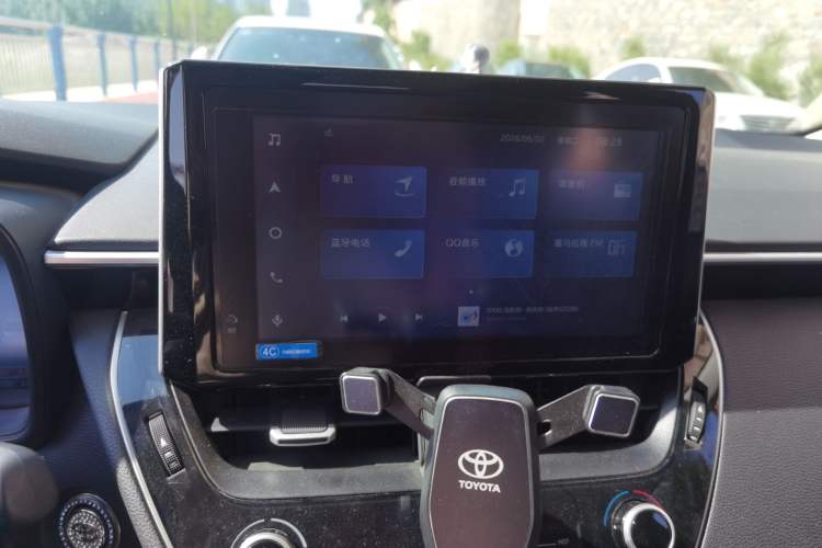 Used Toyota Corolla 2021 TNGA 1.5L CVT Elite Edition Audio And AC Panel