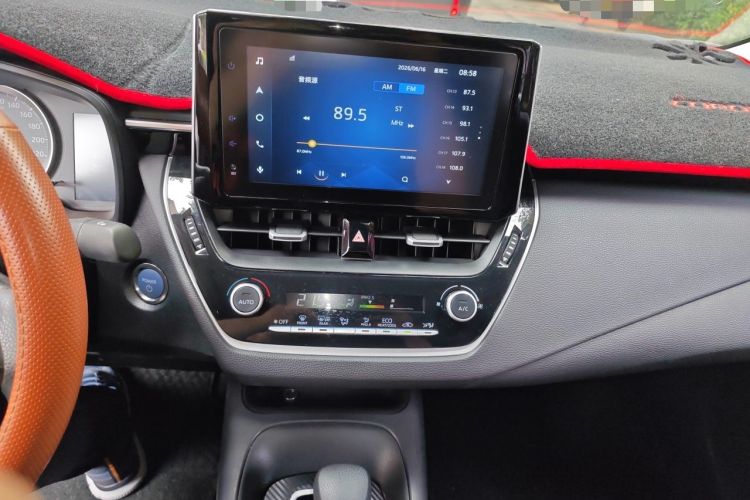 Used Toyota Corolla 2021 Dual-Motor 1.8L E-CVT Elite Edition Audio And AC Panel