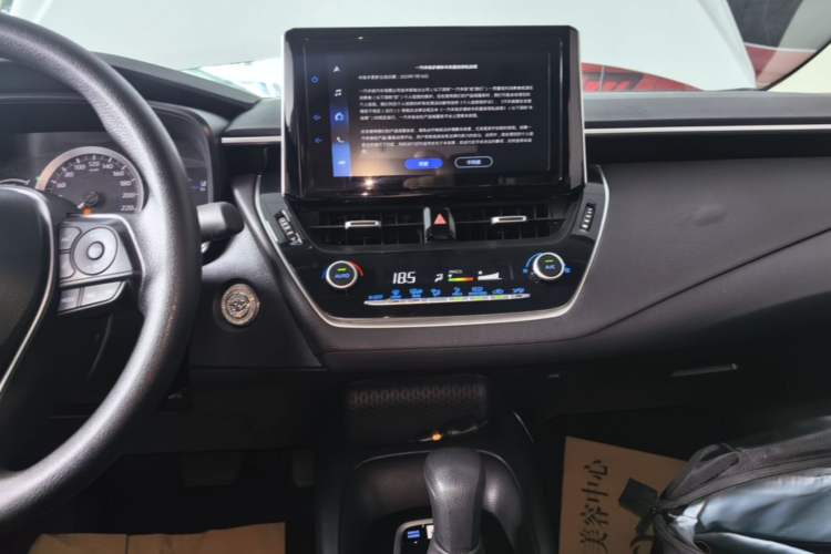 Used Toyota Corolla 2021 Dual-Motor 1.8L E-CVT Elite Edition Audio And AC Panel