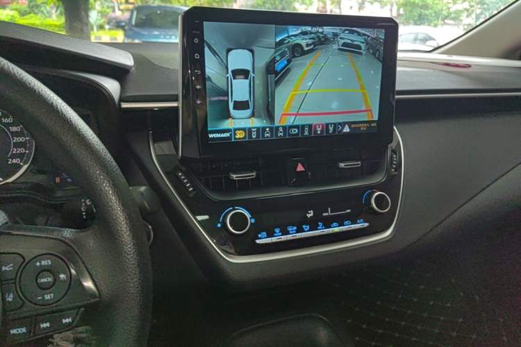 Used Toyota Corolla 2021 TNGA 1.5L CVT Elite Edition Audio And AC Panel