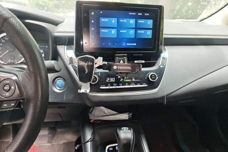 Used Toyota Corolla 2021 Dual-Motor 1.8L E-CVT Elite Edition Audio And AC Panel