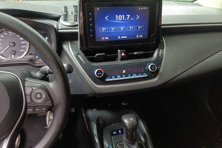Used Toyota Corolla 2021 Dual-Engine 1.8L E-CVT Pioneer Edition Audio And AC Panel