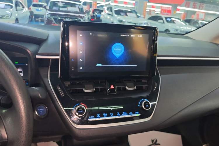 Used Toyota Corolla 2021 Dual-Motor 1.8L E-CVT Elite Edition Audio And AC Panel