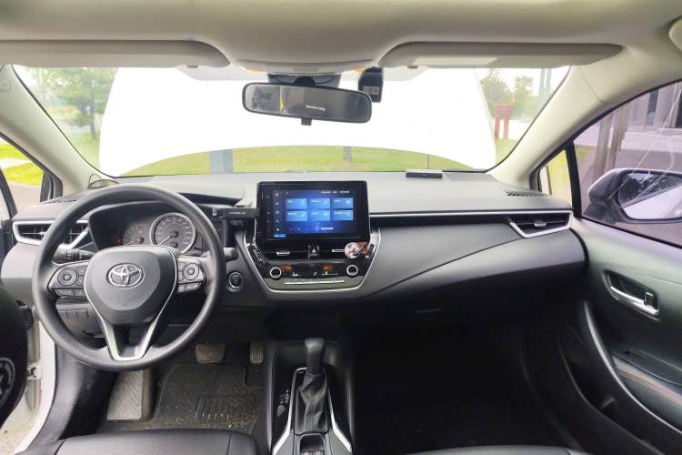 Used Toyota Corolla 2021 TNGA 1.5L CVT Elite Edition Audio And AC Panel