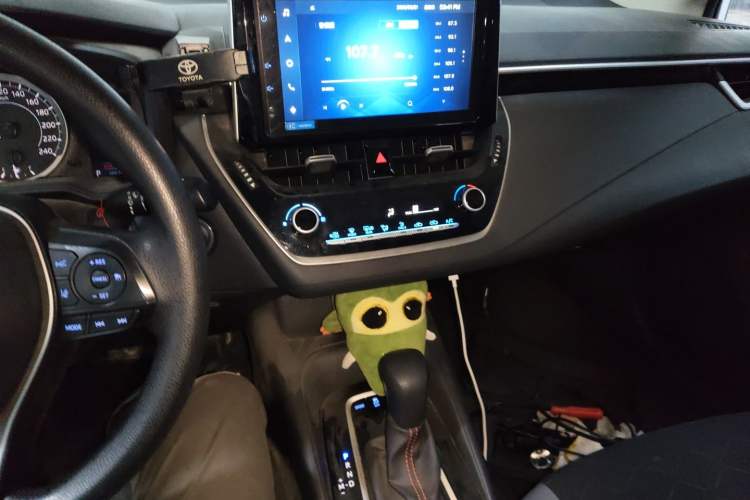 Used Toyota Corolla 2021 1.2T S-CVT Elite PLUS Edition Audio And AC Panel