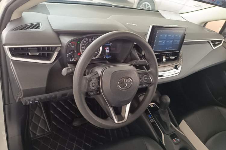 Used Toyota Corolla 2021 1.2T S-CVT Elite Edition Center Console